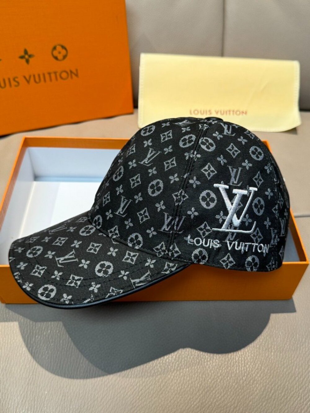 Louis Vuitton Cap